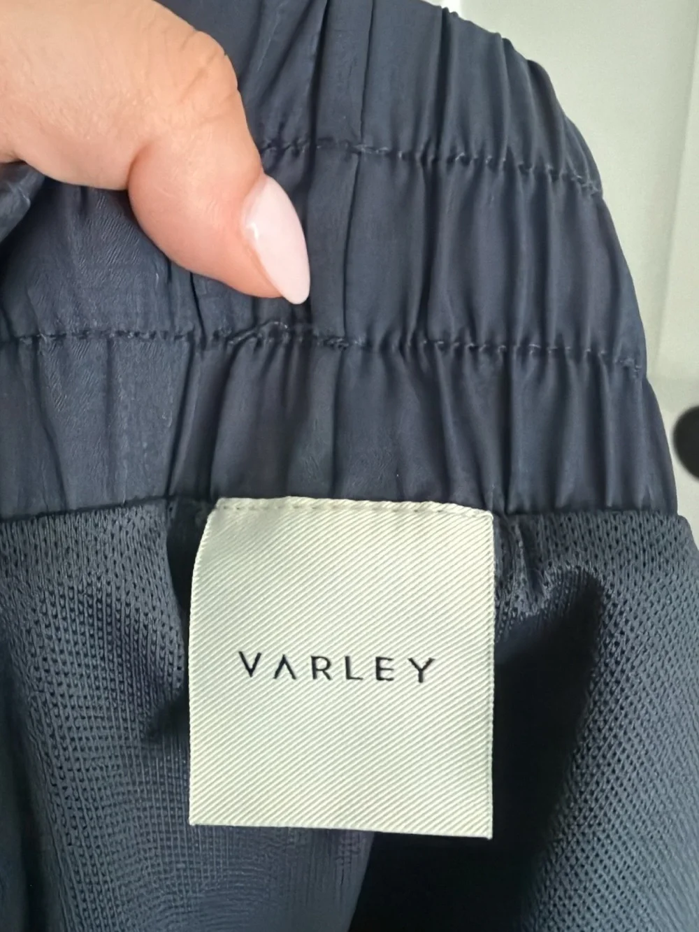 Varley Women’s Large Arlington 2” Running Shorts